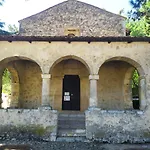 Pianadinavellihouse *