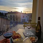 Pianadinavellihouse *