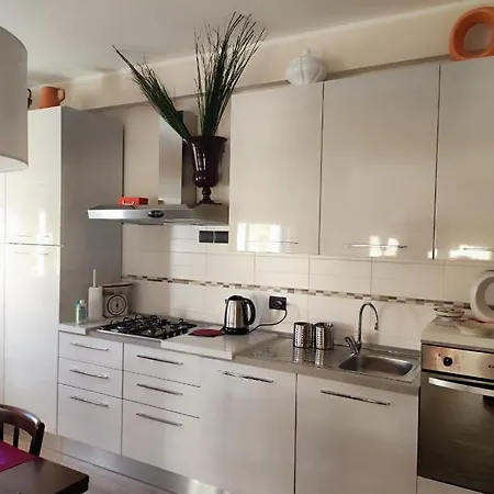 Pianadinavellihouse *